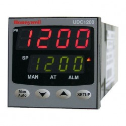 DC1201-7-7-1-0-1-4-0-0 Control Honeywell